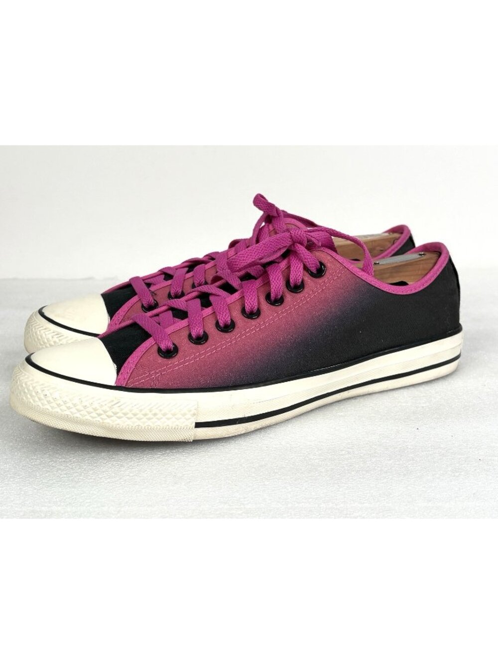 Converse All Star Survivor Sneakers Men’s 10 Women’s 12 Low Red Pink Black
